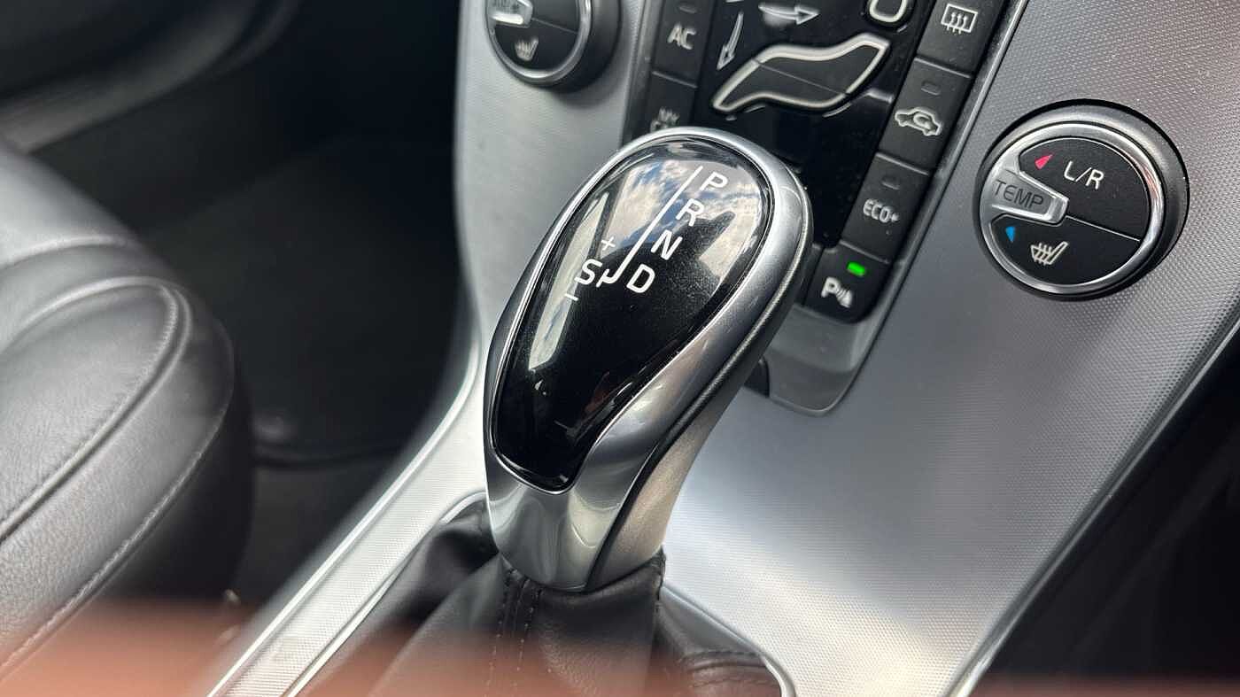 Volvo V40 T3 Inscription Automatic