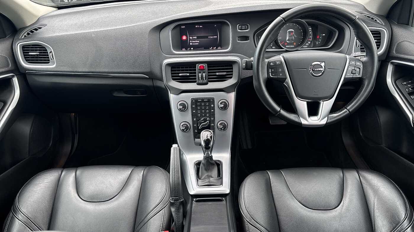 Volvo V40 T3 Inscription Automatic