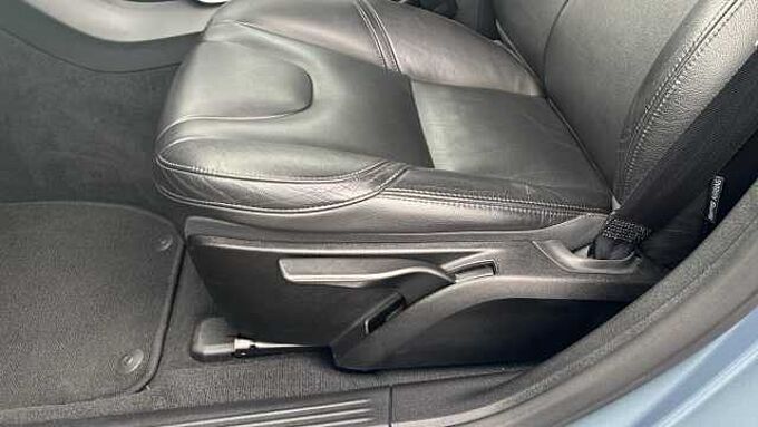 Volvo V40 T3 Inscription Automatic