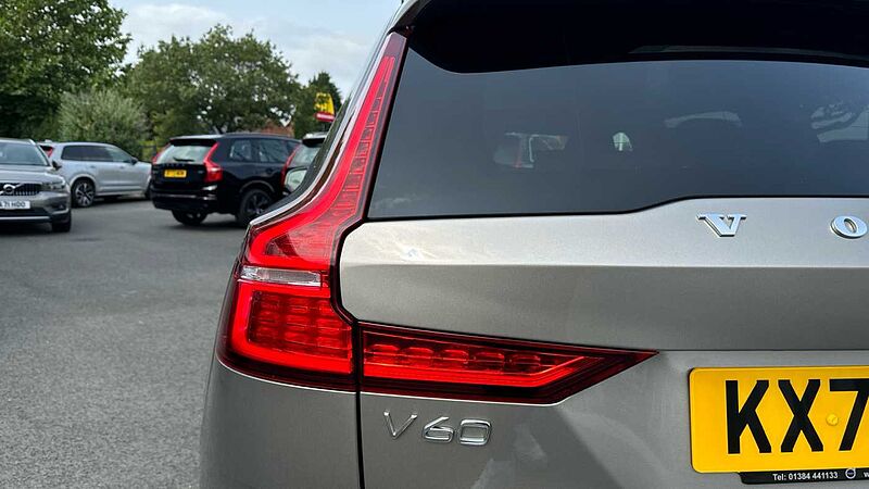 Volvo V60 Inscription, B5 mild hybrid