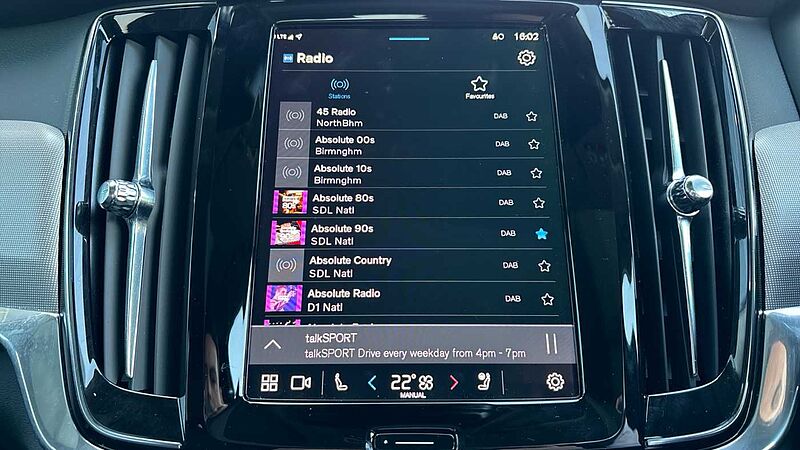 Volvo V90 Ultra, T8 AWD Plug-in hybrid, Electric/Petrol, Dark