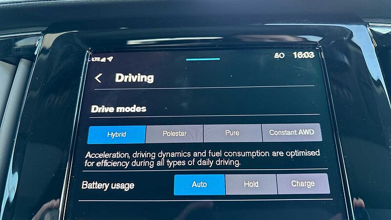 Volvo V90 Ultra, T8 AWD Plug-in hybrid, Electric/Petrol, Dark