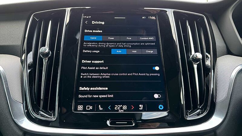 Volvo V60 Ultra, T8 AWD Plug-in hybrid, Electric/Petrol, Dark