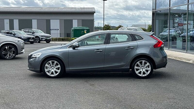 Volvo V40 T3 Inscription Automatic