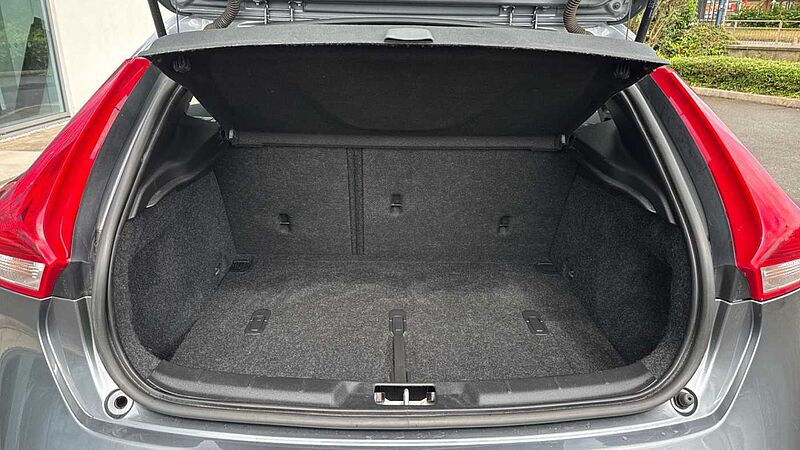 Volvo V40 T3 Inscription Automatic