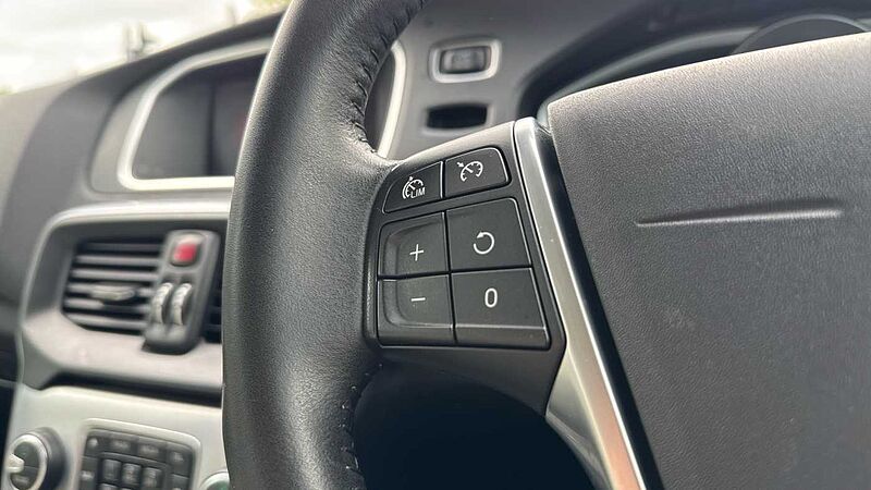 Volvo V40 T3 Inscription Automatic
