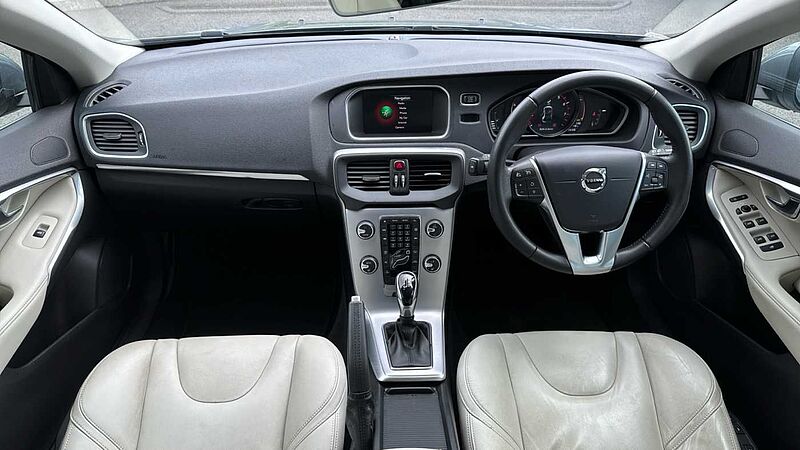 Volvo V40 T3 Inscription Automatic