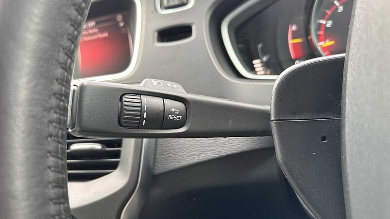 Volvo V40 T3 Inscription Automatic