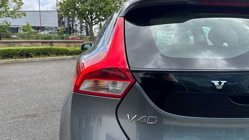 Volvo V40 T3 Inscription Automatic