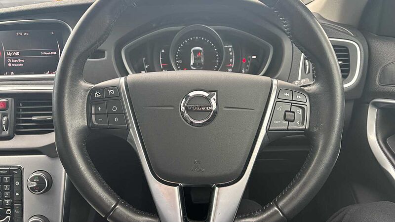 Volvo V40 T3 Inscription Automatic