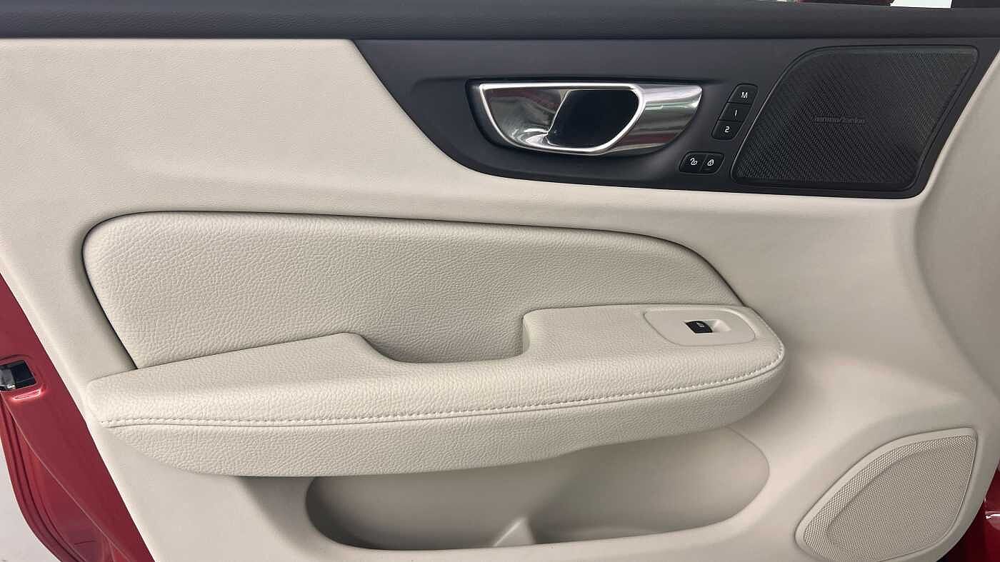 Volvo V60 Cross Country Country, B5 AWD mild hybrid