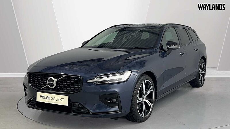 Volvo V60 Plus, B4 Mild hybrid, Petrol, Dark