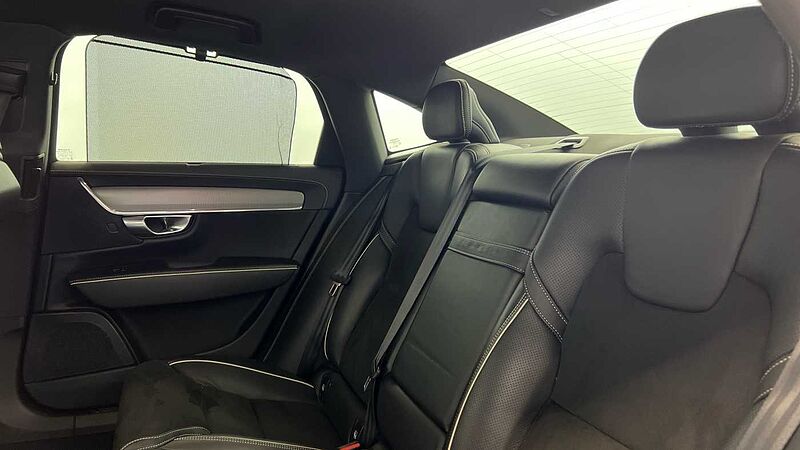 Volvo S90 T4 R-Design Plus Automatic (HUD , Adaptive Cruise Control)
