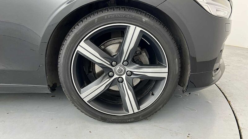 Volvo S90 T4 R-Design Plus Automatic (HUD , Adaptive Cruise Control)