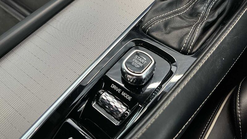 Volvo S90 T4 R-Design Plus Automatic (HUD , Adaptive Cruise Control)