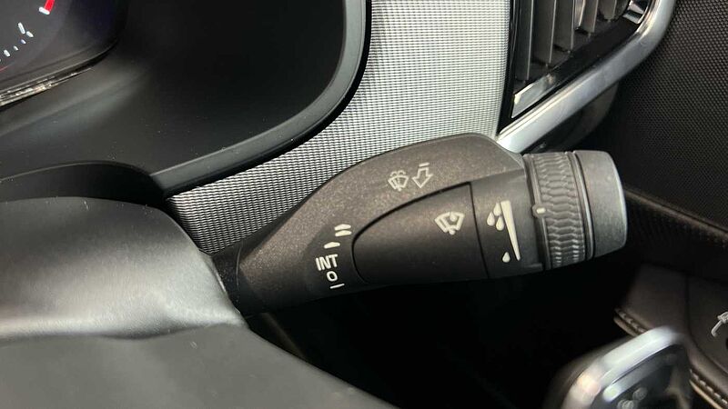 Volvo S90 T4 R-Design Plus Automatic (HUD , Adaptive Cruise Control)