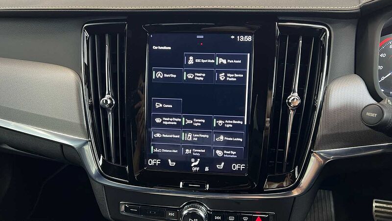 Volvo S90 T4 R-Design Plus Automatic (HUD , Adaptive Cruise Control)