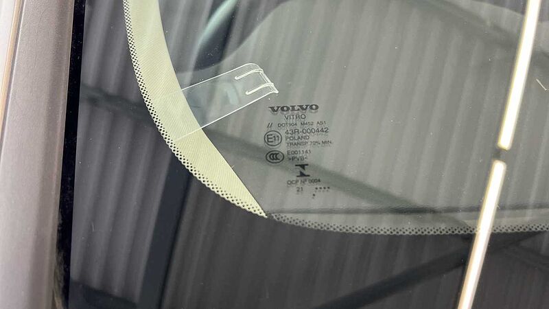 Volvo V60 Cross Country Country, B5 AWD mild hybrid (Rear Parking Camera, Heated Seats)