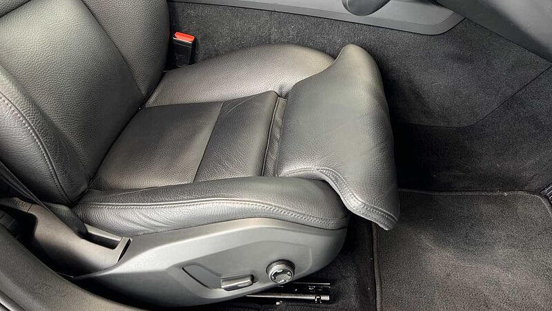 Volvo V60 Cross Country Country, B5 AWD mild hybrid (Rear Parking Camera, Heated Seats)