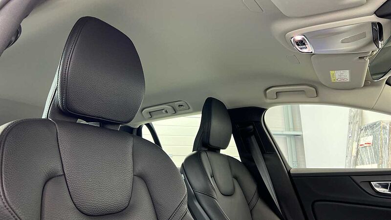 Volvo V60 Cross Country Country, B5 AWD mild hybrid (Rear Parking Camera, Heated Seats)
