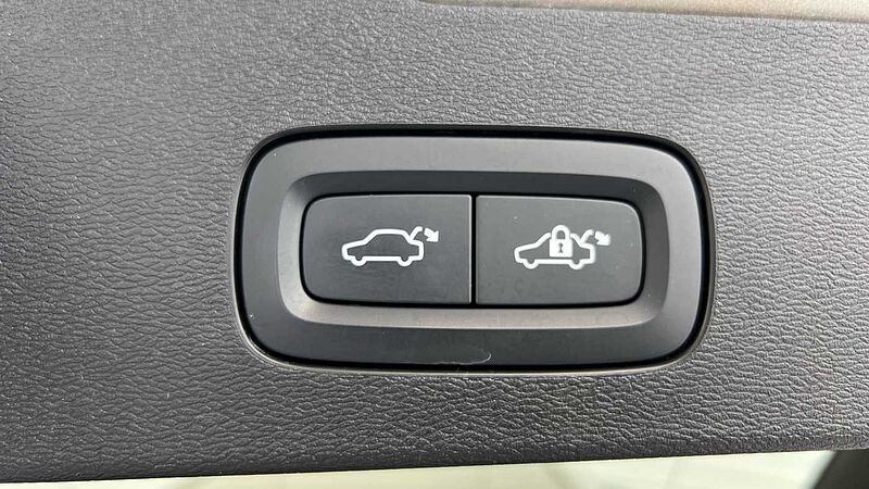 Volvo V60 Cross Country Country, B5 AWD mild hybrid (Rear Parking Camera, Heated Seats)