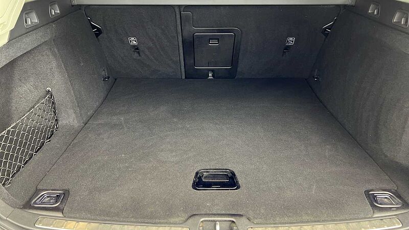 Volvo V60 Cross Country Country, B5 AWD mild hybrid (Rear Parking Camera, Heated Seats)
