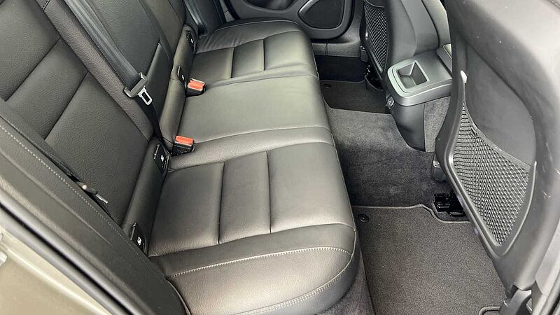 Volvo V60 Cross Country Country, B5 AWD mild hybrid (Rear Parking Camera, Heated Seats)
