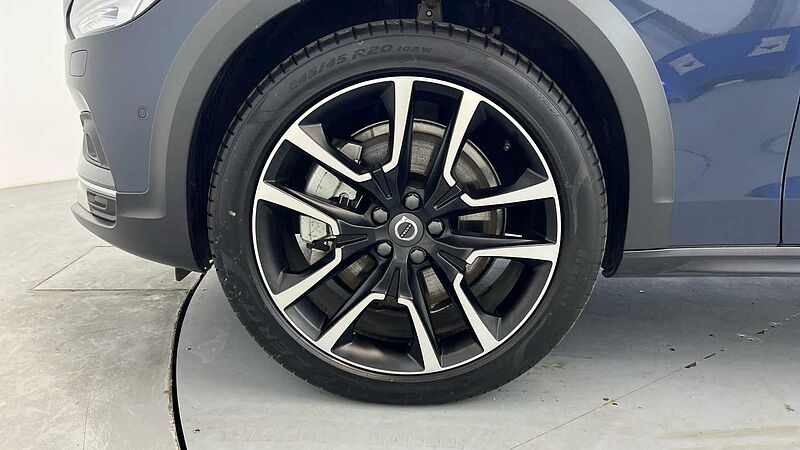 Volvo V90 Cross Country Ultimate, B6 AWD Mild hybrid, Petrol, Bright