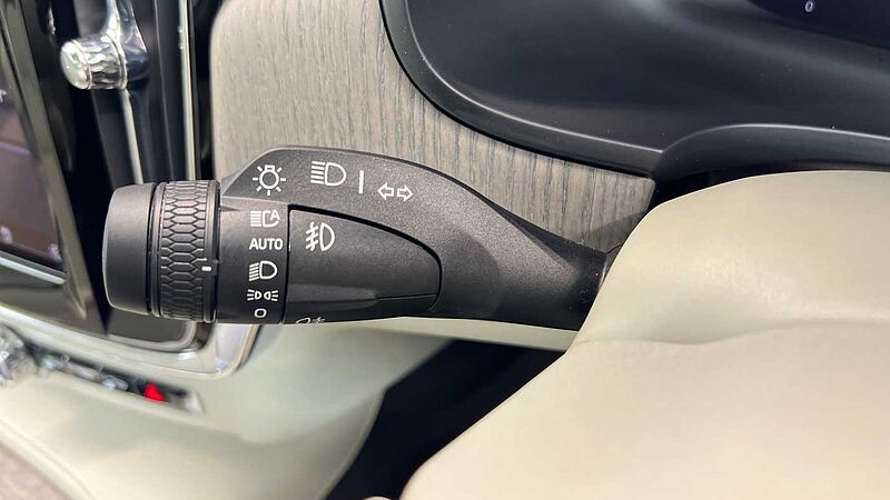 Volvo V90 Cross Country Ultimate, B6 AWD Mild hybrid, Petrol, Bright