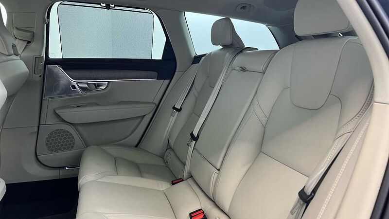 Volvo V90 Cross Country Ultimate, B6 AWD Mild hybrid, Petrol, Bright