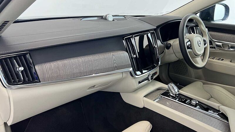 Volvo V90 Cross Country Ultimate, B6 AWD Mild hybrid, Petrol, Bright