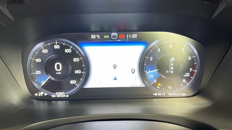 Volvo V90 Cross Country T5 AWD Plus Automatic (Heated Front Seats, Pilot Assist)
