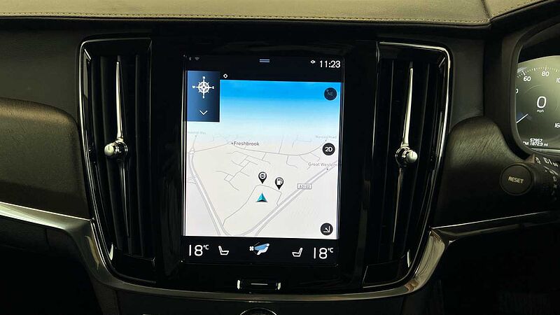 Volvo V90 Cross Country T5 AWD Plus Automatic (Heated Front Seats, Pilot Assist)