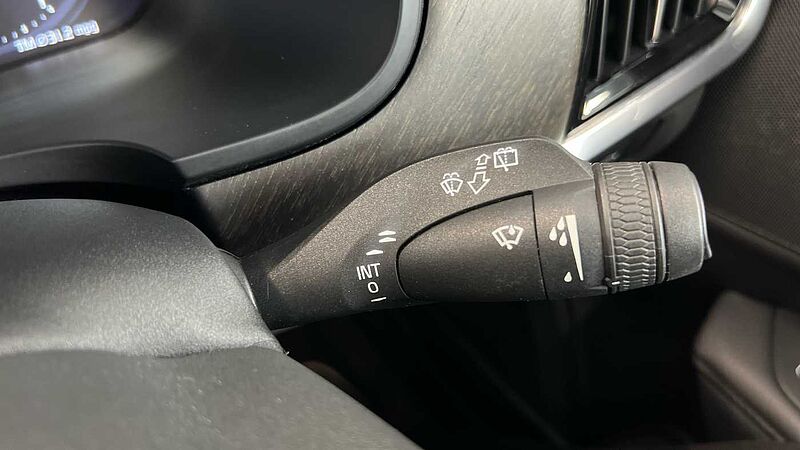 Volvo V90 Cross Country T5 AWD Plus Automatic (Heated Front Seats, Pilot Assist)
