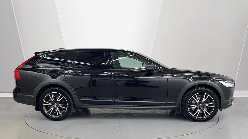 Volvo V90 Cross Country T5 AWD Plus Automatic (Heated Front Seats, Pilot Assist)