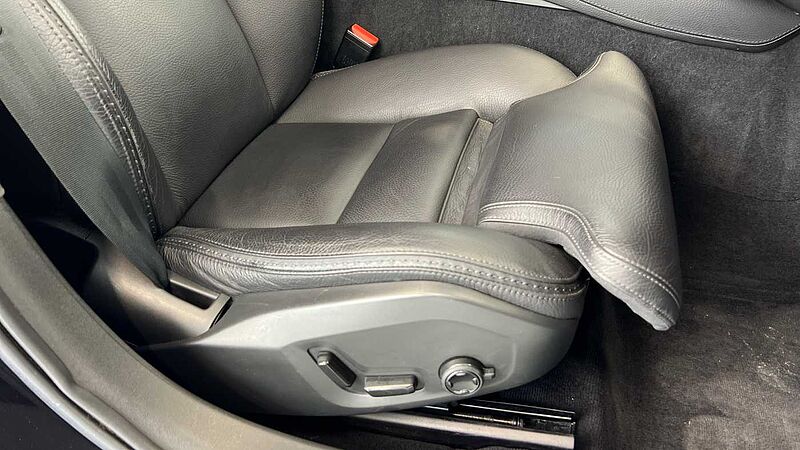 Volvo V90 Cross Country T5 AWD Plus Automatic (Heated Front Seats, Pilot Assist)