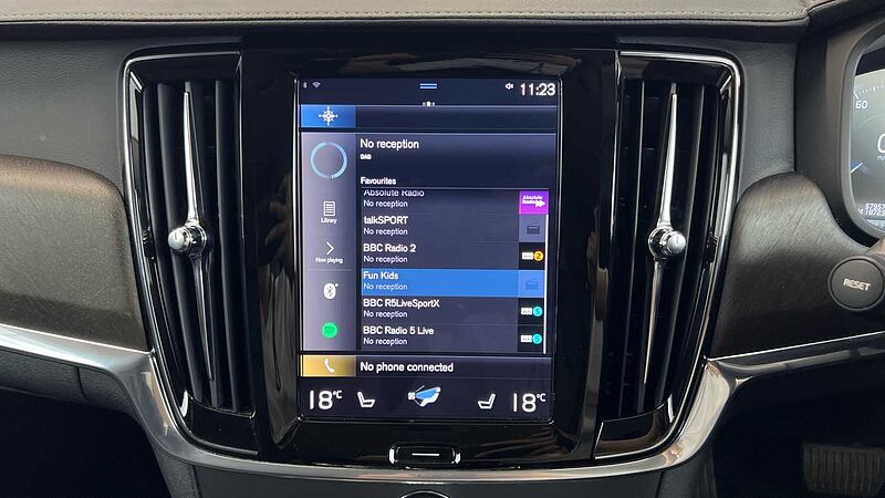 Volvo V90 Cross Country T5 AWD Plus Automatic (Heated Front Seats, Pilot Assist)