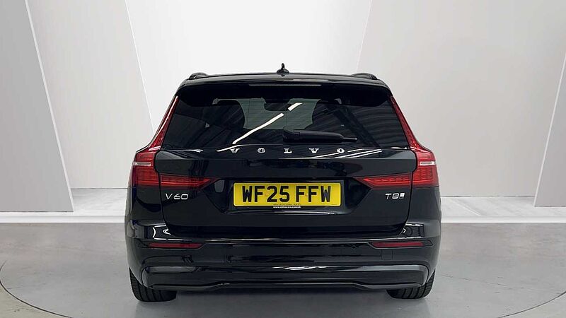 Volvo V60 Ultra, T8 AWD Plug-in hybrid, Electric/Petrol, Dark (Panoramic Roof, BLIS)