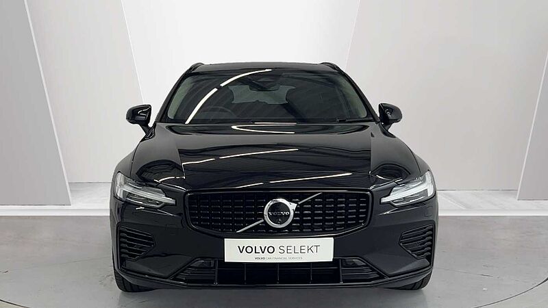 Volvo V60 Ultra, T8 AWD Plug-in hybrid, Electric/Petrol, Dark (Panoramic Roof, BLIS)