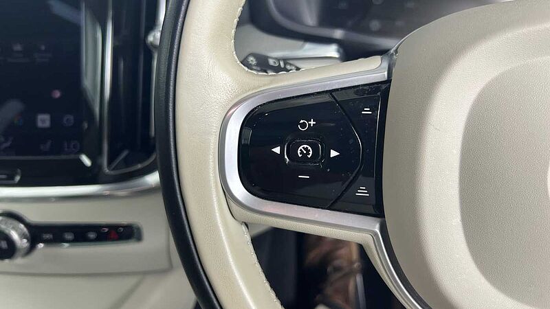 Volvo V60 Cross Country Country, B5 AWD mild hybrid