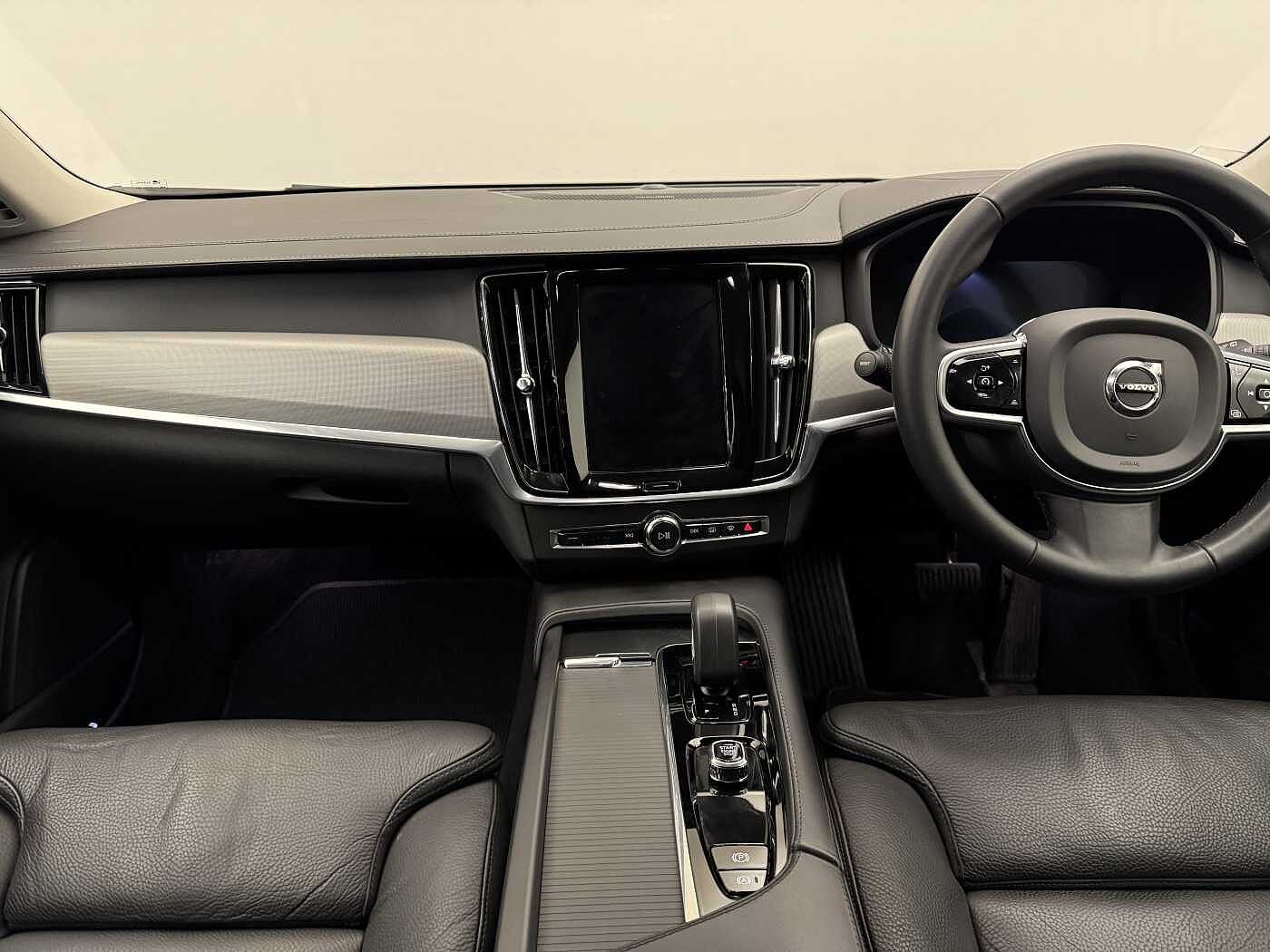 Volvo V90 Cross Country Plus, B5 AWD mild hybrid, Petrol