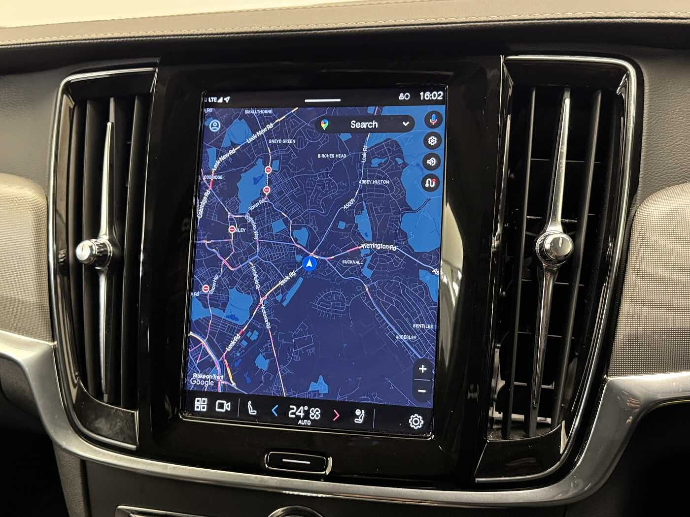 Volvo V90 Cross Country Plus, B5 AWD mild hybrid, Petrol