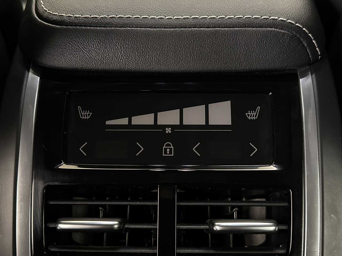 Volvo S60 Plus, B5 mild hybrid, Petrol, Dark