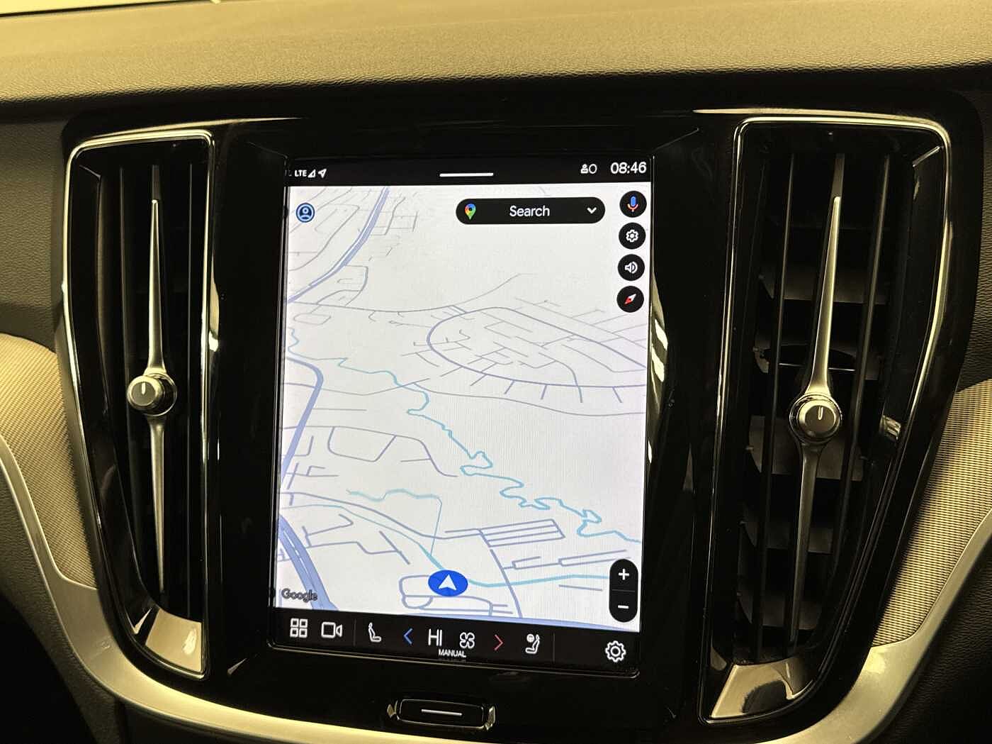 Volvo S60 Plus, B5 mild hybrid, Petrol, Dark