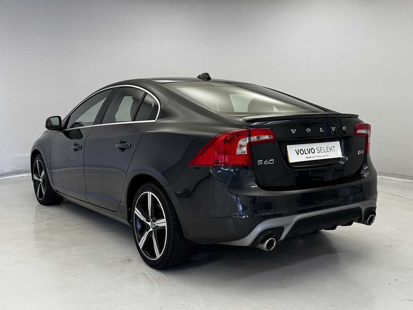 Volvo S60 D4 R-Design Nav Manual