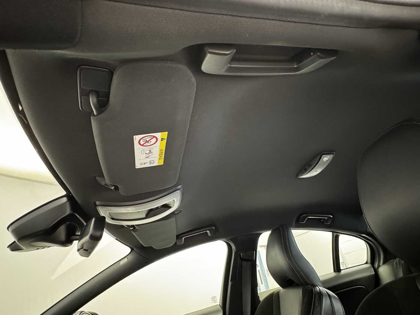 Volvo S60 D4 R-Design Nav Manual