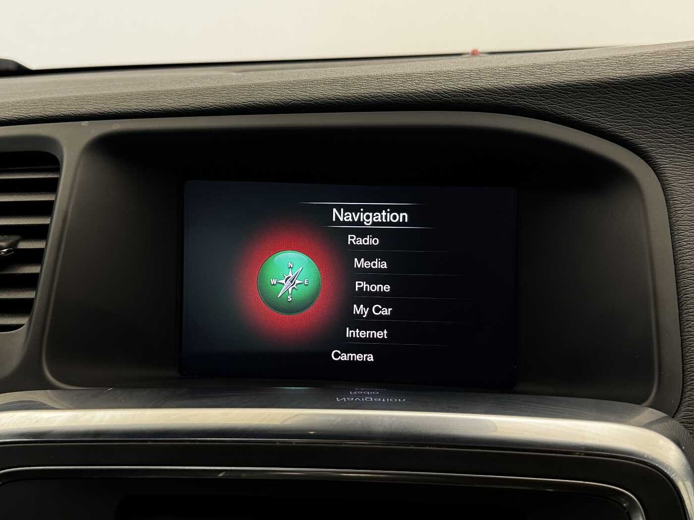 Volvo S60 D4 R-Design Nav Manual