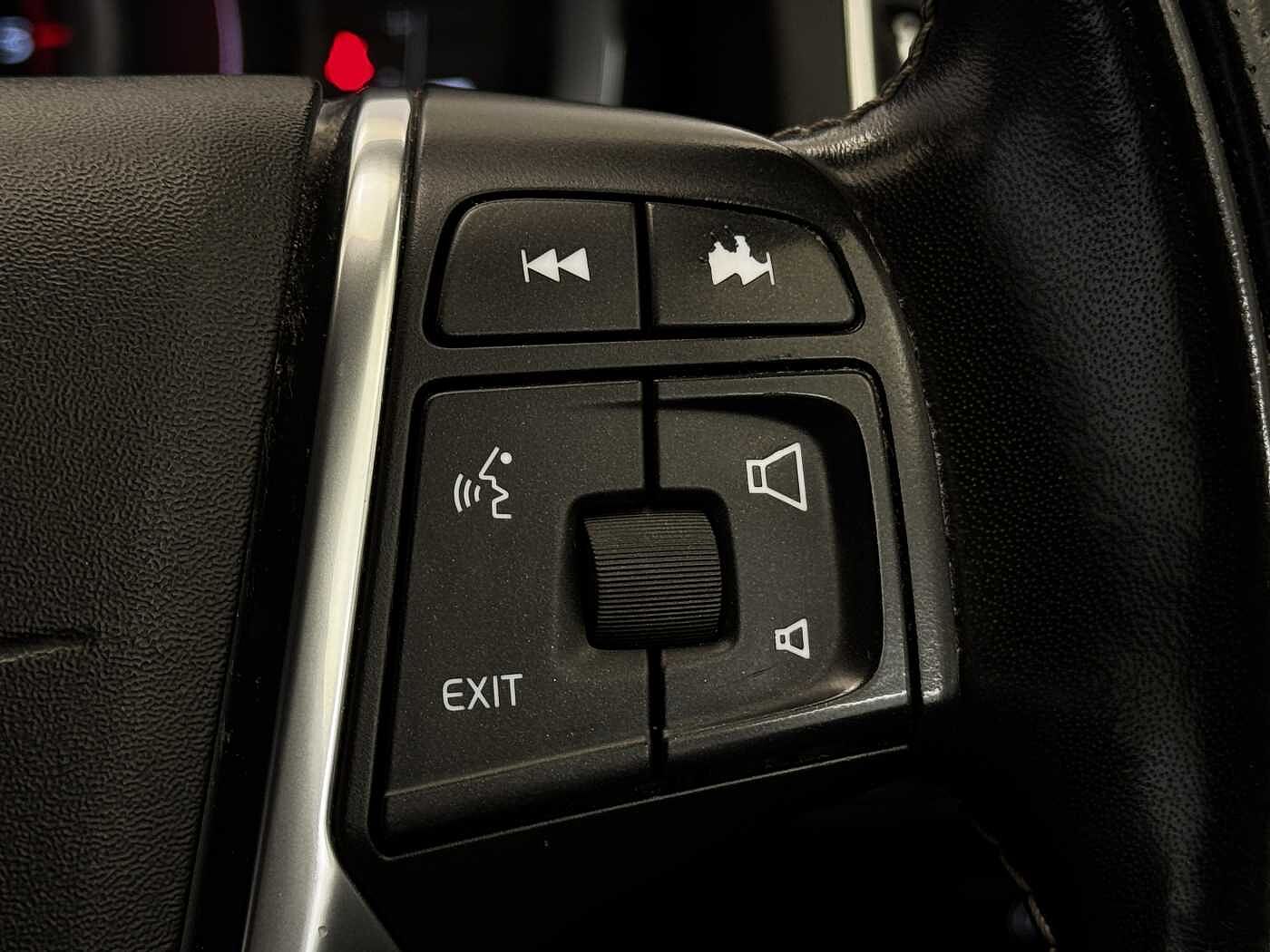 Volvo S60 D4 R-Design Nav Manual