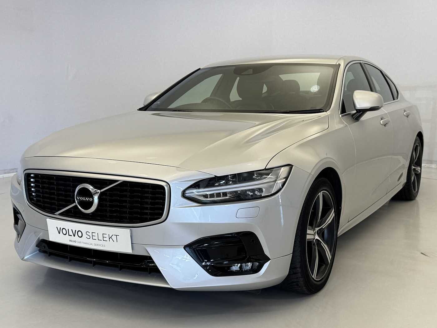 Volvo S90 D4 R-Design Automatic