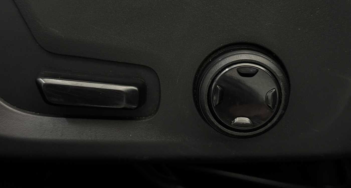 Volvo S90 D4 R-Design Automatic